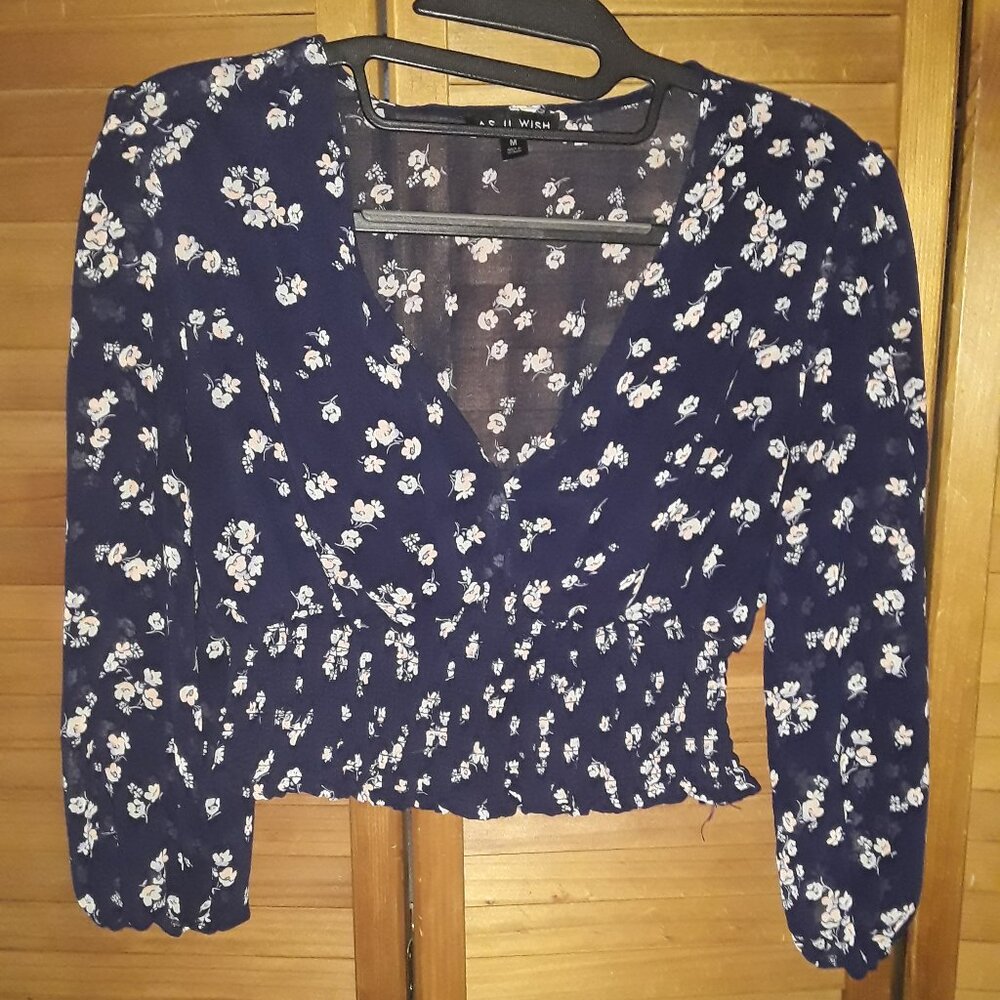 As U Wish SZ MED Blue Floral Sheer Smocked Waist Long Sleeve Low V Crop Top